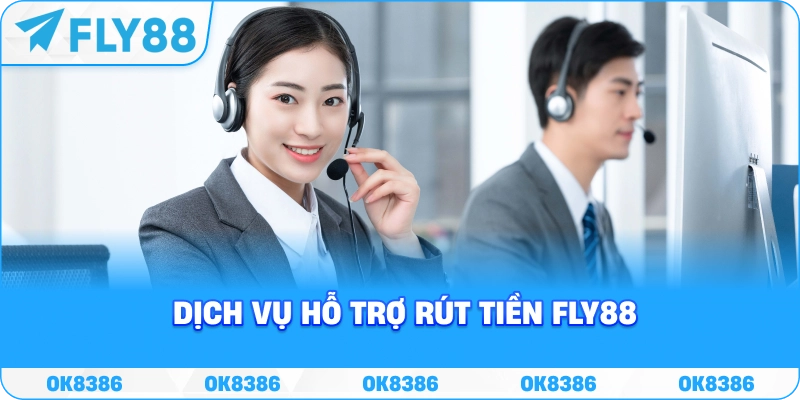Hình ảnh minh họa dịch vụ hỗ trợ rút tiền Fly88, nhân viên CSKH đang hướng dẫn người chơi